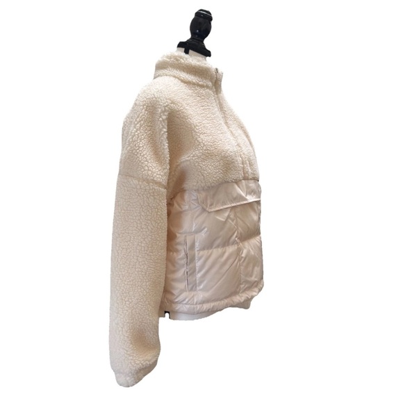 Fabletics Nelly Mixed Media Half Zip Women's Cream Jacket Size S Sherpa Puffer - Picture 5 of 9